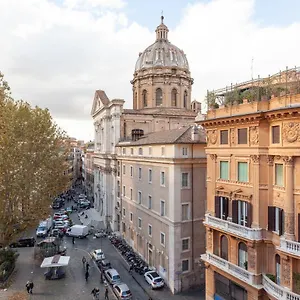 Leonardo Navona Apartment